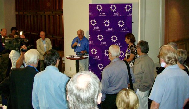 Derek Humphry launching the Peaceful Pill Handbook, September 2005